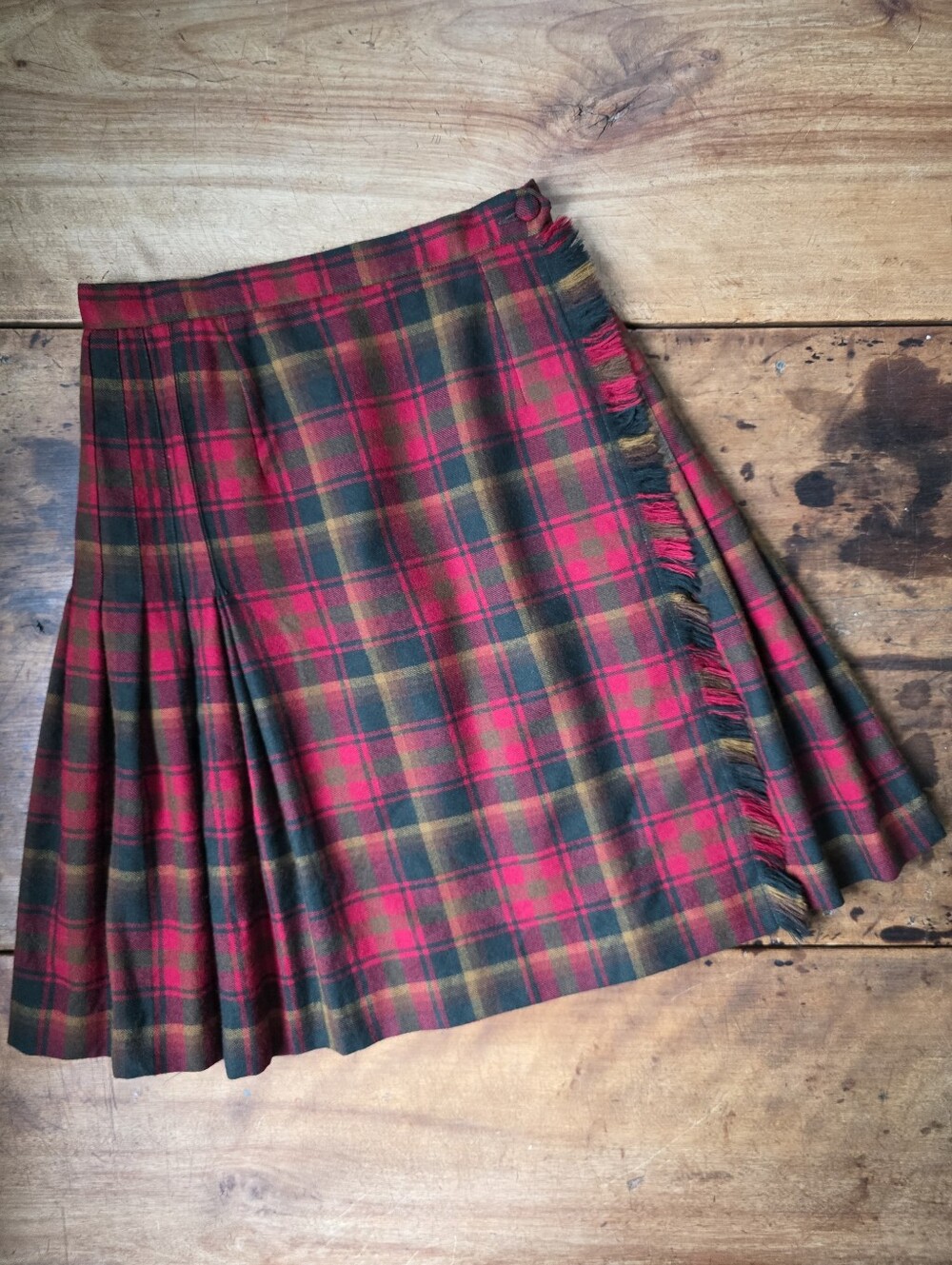 Vintage Highland Queen Maple Tartan (ILGWU Label)- Size 12 –Red/Green/Gold/Brown